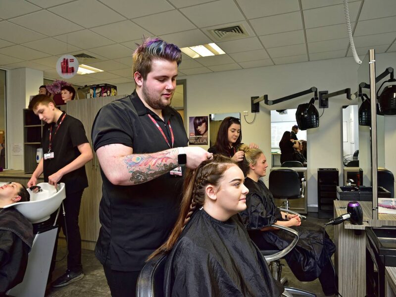 Low-Cost Web Design for Beauty Salons in Hyderabad